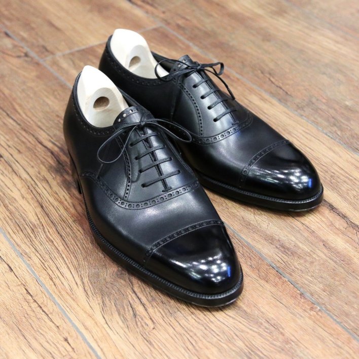 BESPOKE SHOES by YUKI SHIRAHAMA BOTTIER
Quarter brogue