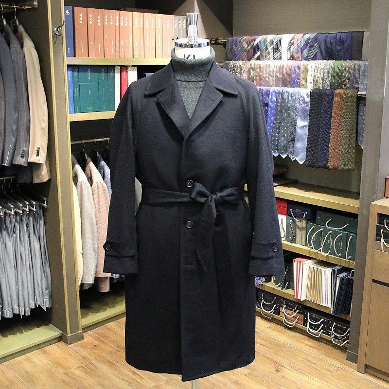 MODEL：SINGLE RAGLANSLEEVE COAT
FABRIC：COLOMBO 100％CASHMERE