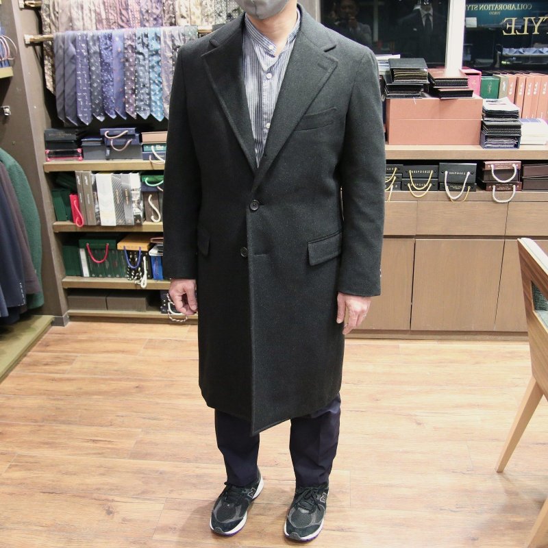 MODEL：SINGLE CHESTERFIELD COAT
FABRIC：MTR 100％CASHMERE