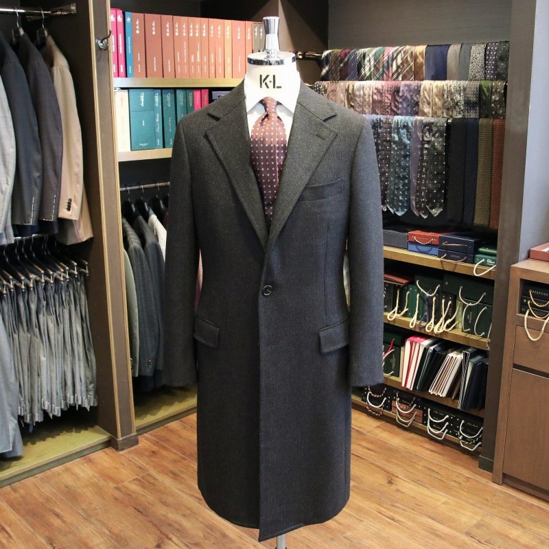 MODEL：SINGLE CHESTERFIELD COAT
FABRIC：ARISTON 100％CASHMERE